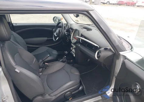 2010 Mini Cooper from USA, damaged, VIN WMWMF3C58ATZ66375